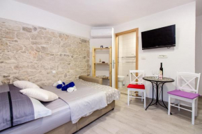 Cozy seafront studio Apartment Cambi II